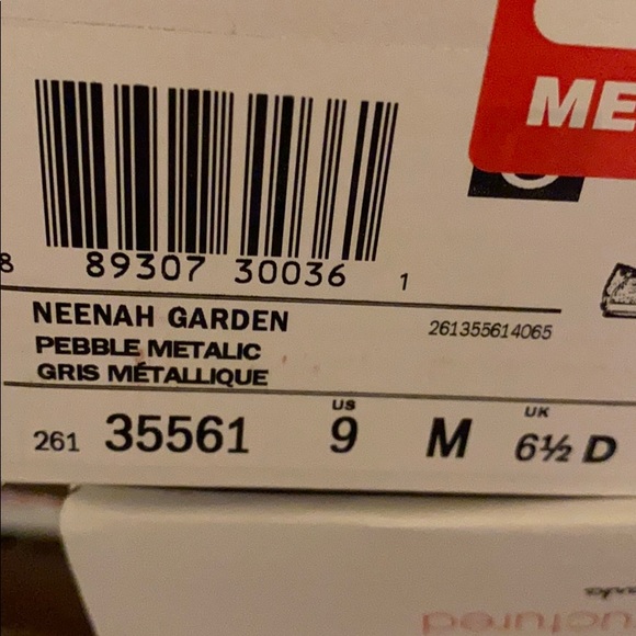 BNWT Clarks pebble metallic Neenah Garden size 9M - Picture 6 of 7
